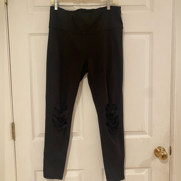NWOT MONO B leggings (2 pairs) - Picture 1 of 3